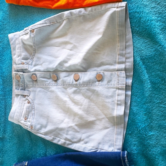 Jean skirt bundle - Picture 3 of 4
